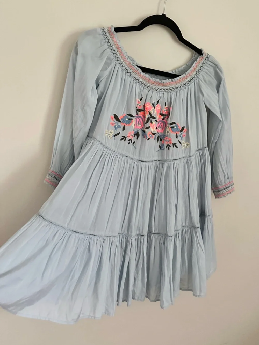 Free People Blue Embroidered Babydoll Mini Dress XS Boho Peasant Floral Festival